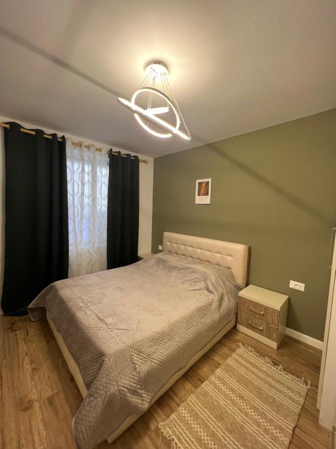 טיראנה New Bazaar Cane Apartment 3 מראה חיצוני תמונה