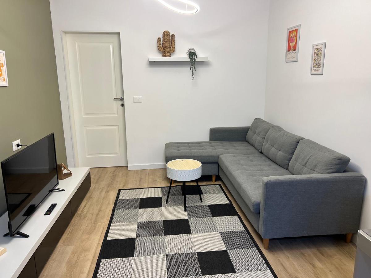 טיראנה New Bazaar Cane Apartment 3 מראה חיצוני תמונה